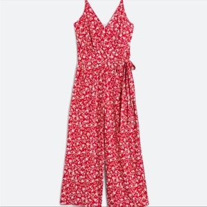 Kaileigh knit crop jumpsuit with floral print size small